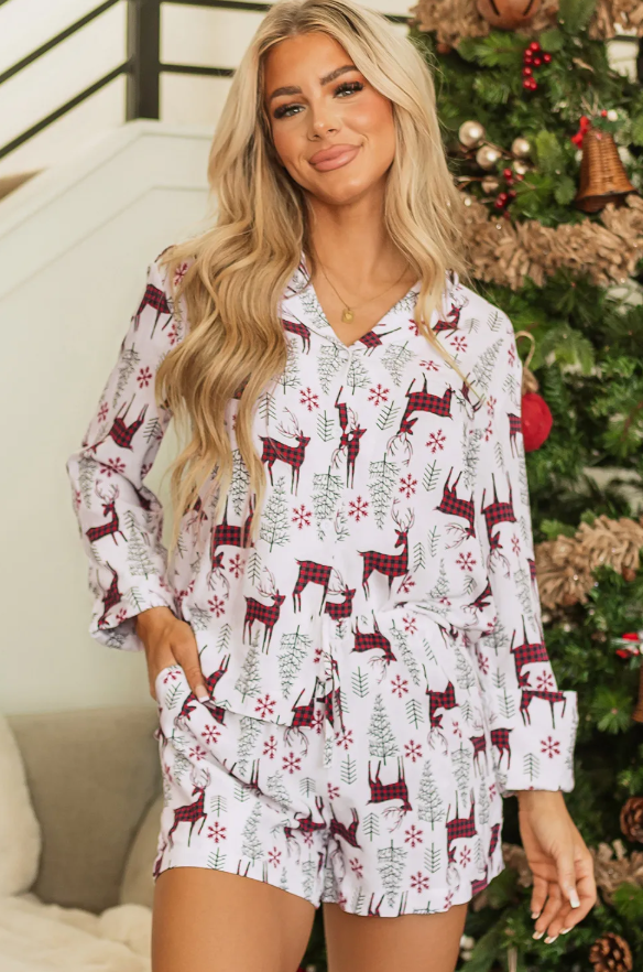 White Christmas Deer Lounge Set